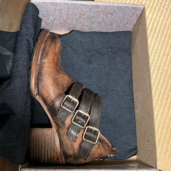 EUC Freebird Dawson in Cognac, size 8 - Picture 10 of 12